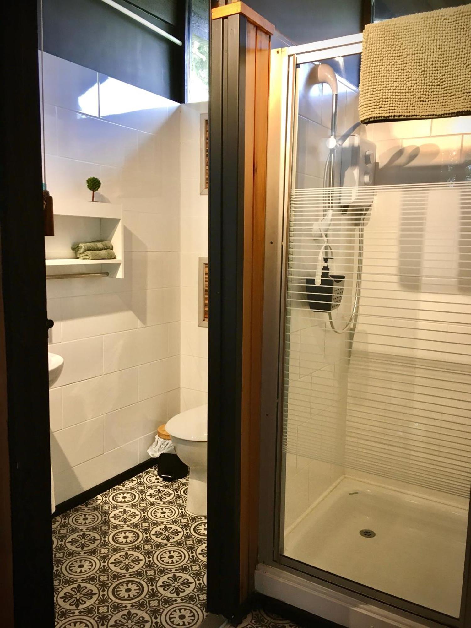 Caban Cwtch Villa Cenarth Bagian luar foto